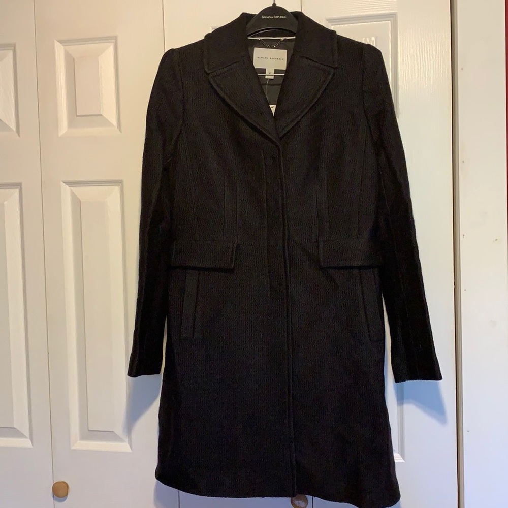 Medium tall Banana Republic coat